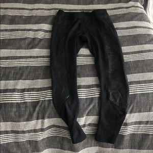 Women’s workout tights